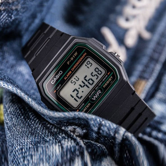 Reloj Casio Vintage F-91W-3 Digital Negro/Lineas Verdes