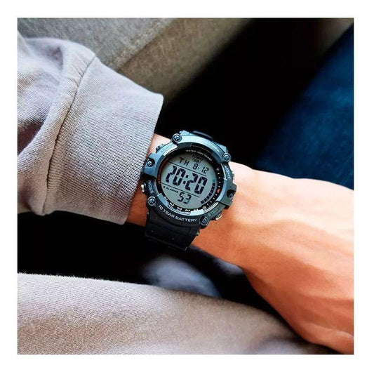Reloj Casio Deportivo AE-1500WH-1AV Digital Negro