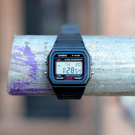 Reloj Casio Vintage F-91W-1D Clásico Líneas Azules