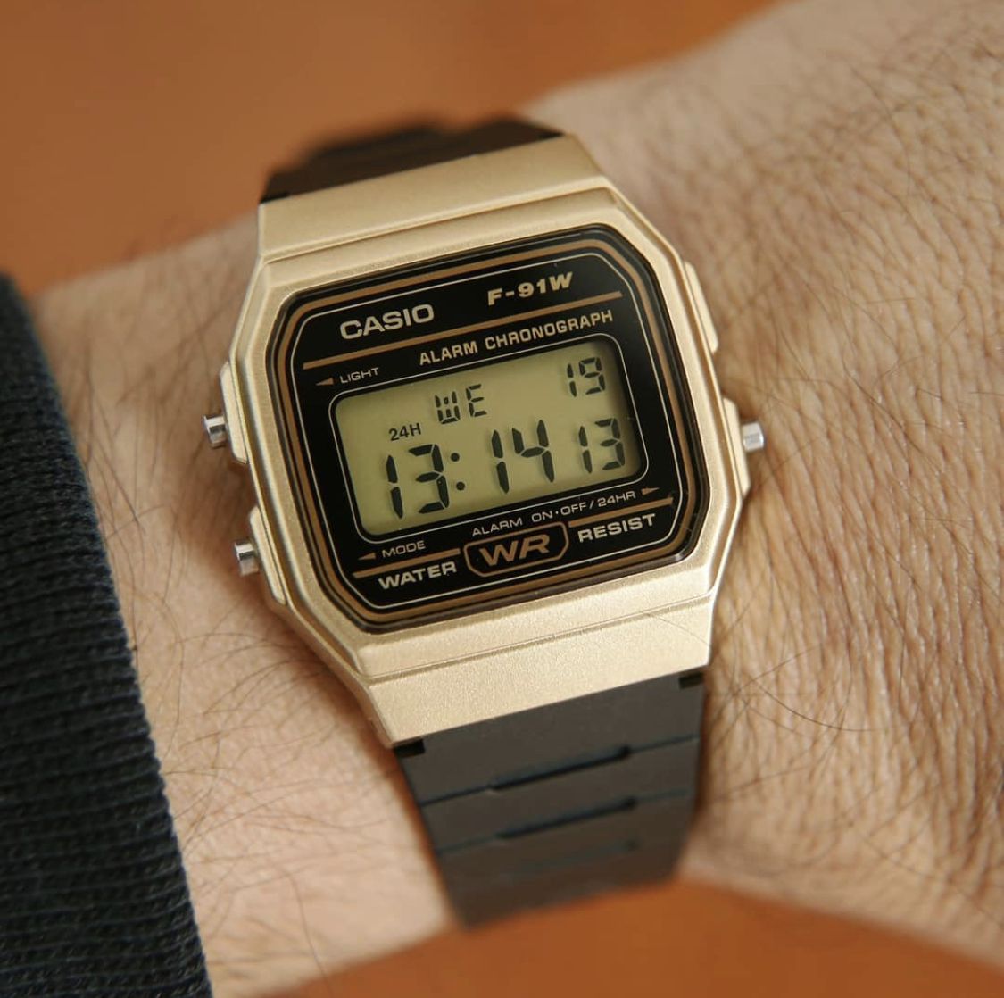 Reloj Casio Vintage F-91WM-9A Dorado/Negro